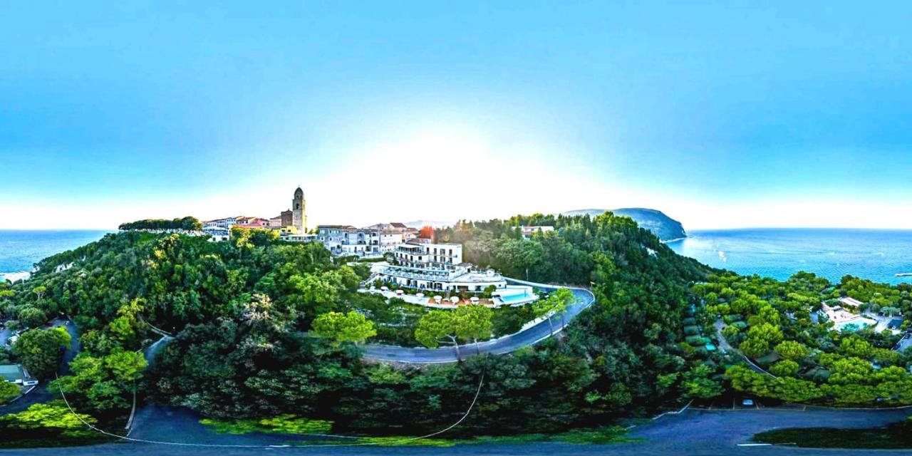 Sea View Sirolo Di Amedeo Bed and Breakfast Buitenkant foto