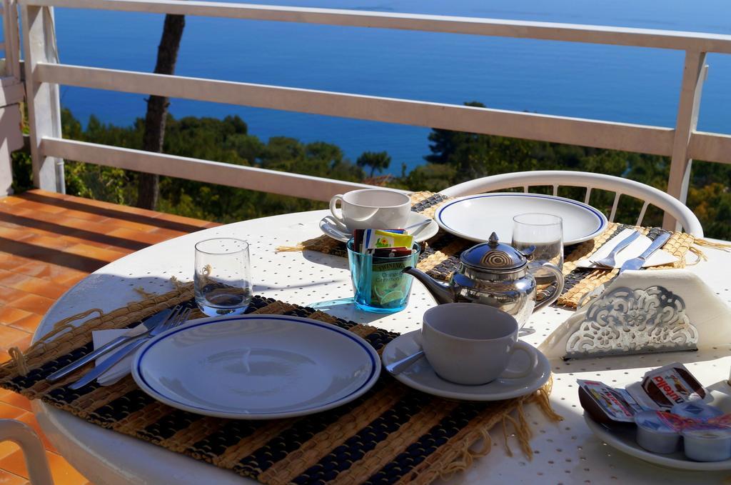 Sea View Sirolo Di Amedeo Bed and Breakfast Buitenkant foto
